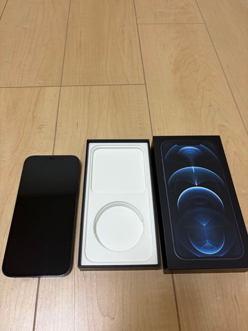 【美品】iPhone12 Pro Max 256GB SIMフリー