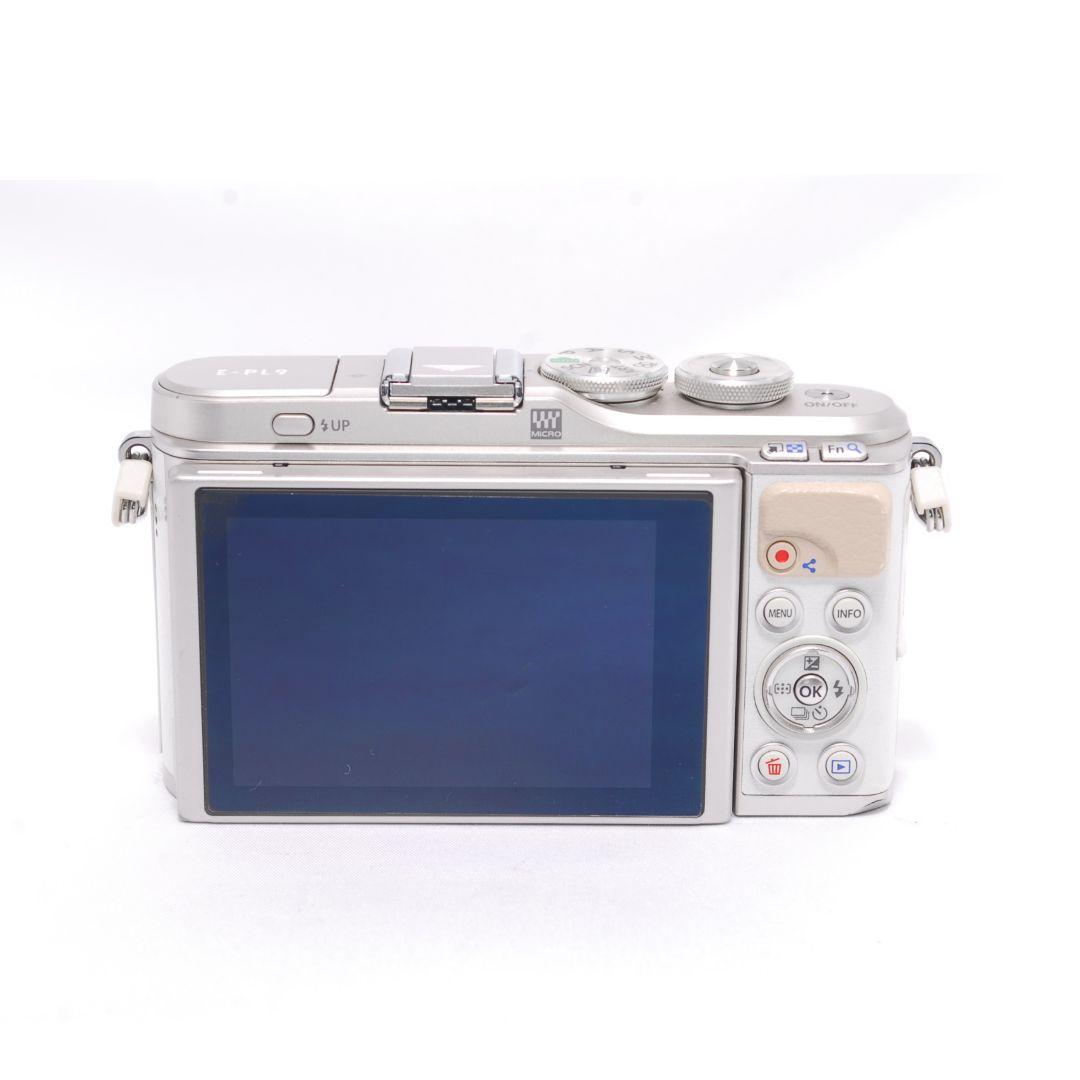 ❤即購入1000円OFF❤低ショット❤ OLYMPUS PEN E-PL9