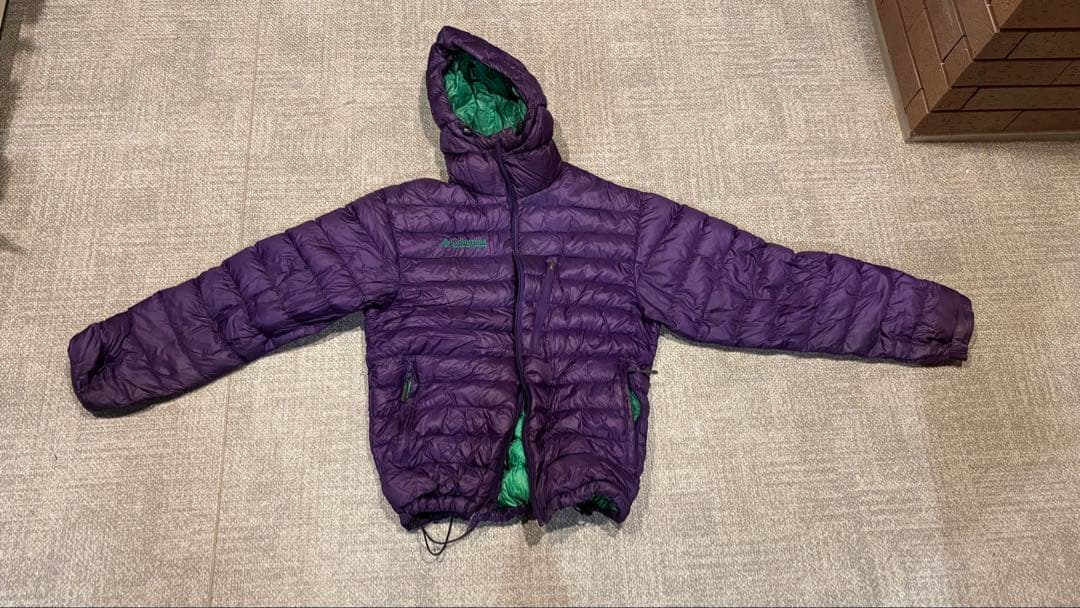 コロンビア　 クレイターレイクジャケット　赤紫