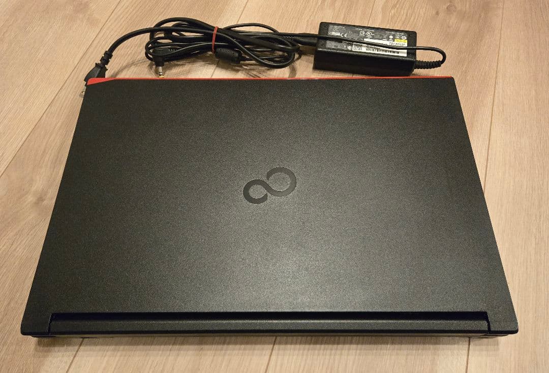 【ほぼ未使用】富士通 LIFEBOOK A5512 12世代i5/メモリ16GB