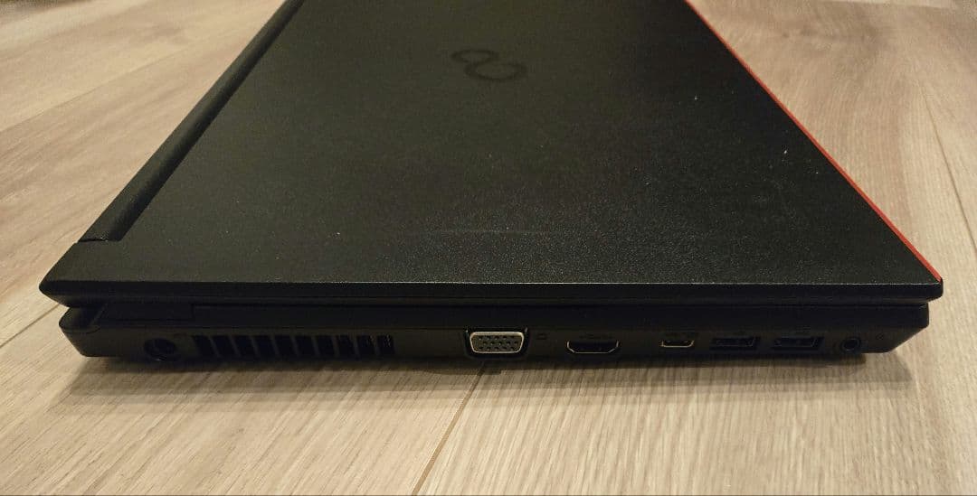 【ほぼ未使用】富士通 LIFEBOOK A5512 12世代i5/メモリ16GB