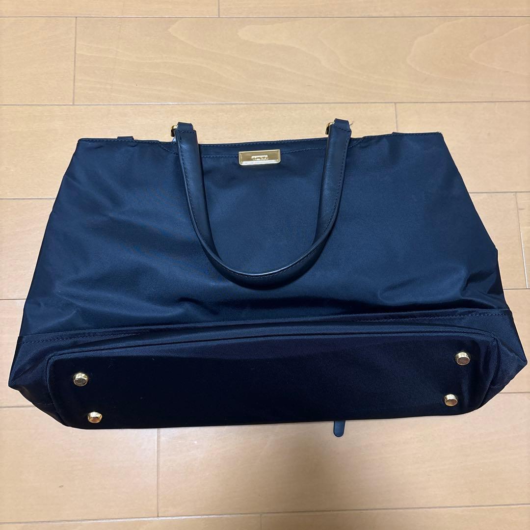 TUMI ブラック ナイロン ビジネスバッグ