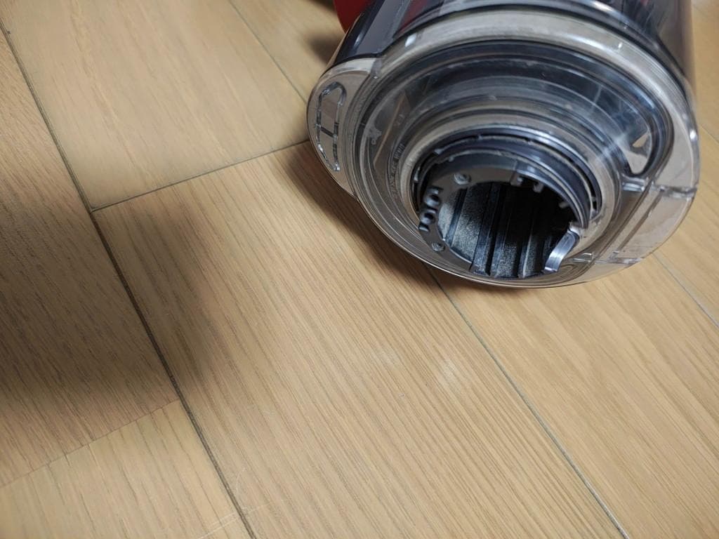 ダイソン★digital slim★SV18本体★バッテリー新品と同等1