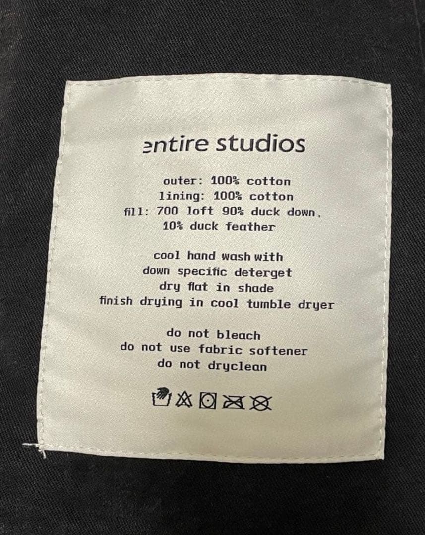 最終値下げ！ 新品 entire studios パファー ダウンジャケット