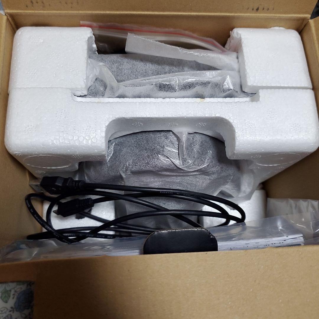 【SONY】デジタルサラウンドヘッドホンシステム MDR-HW700DS