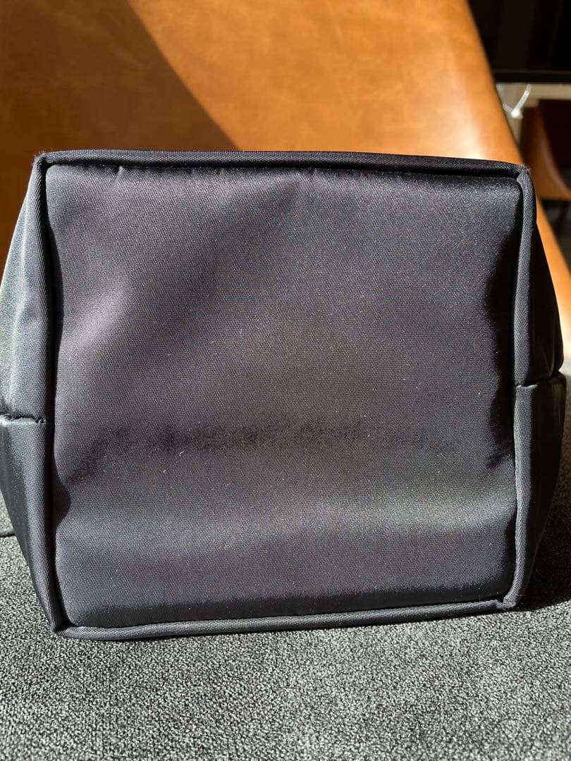 PRADA プラダ　　ノベルティ ハンドバッグ ポーチ ブラック