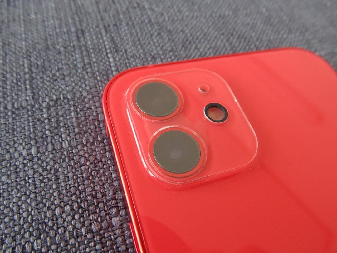 【美品】iPhone12 64GB レッド SIMフリー レザーケース付き