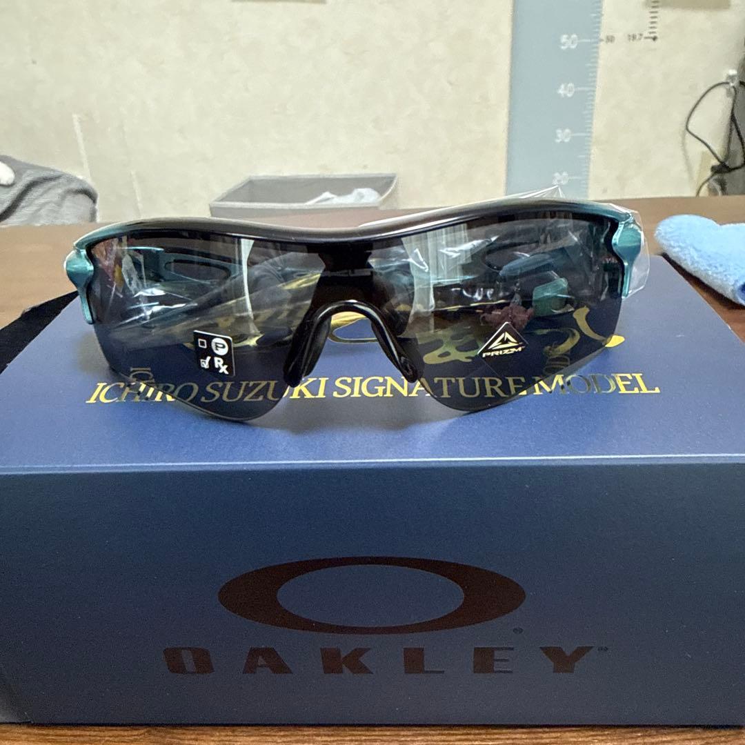 オークリー　レーダーロックパス　【イチロー引退記念数量限定モデル】