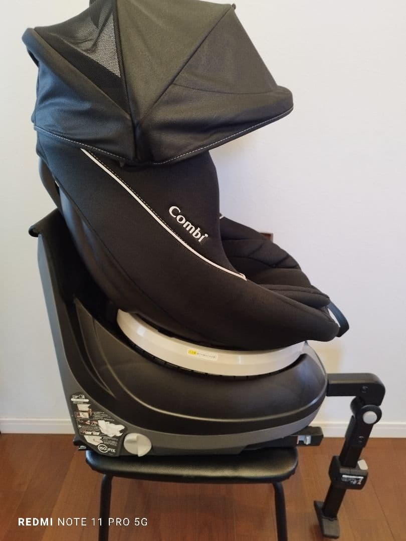 Combi コンビクルムーヴ　ISOFIX　エッグショック　限定モデル