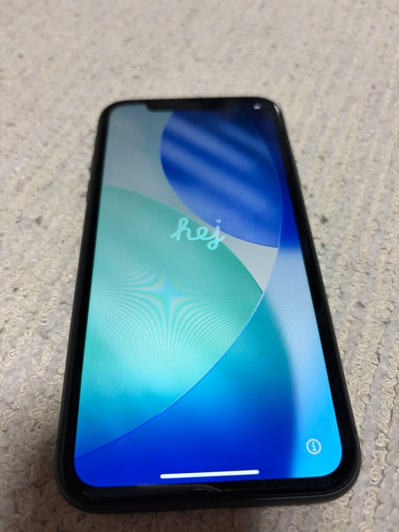 iPhone11 ブラック128G SIMフリー 美品ケース付き