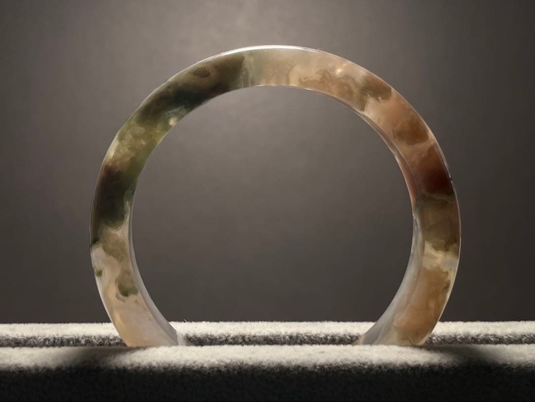 天然　桜瑪瑙バングル　57mm