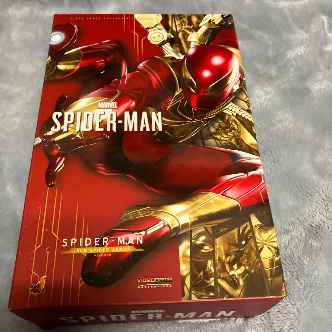 Iron Spider フィギュア　ホットトイズ