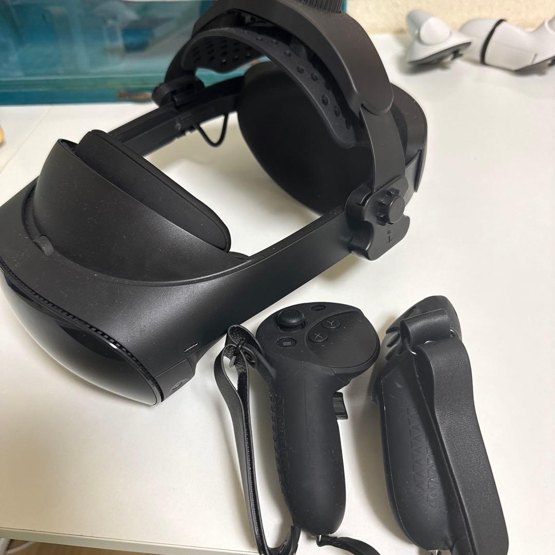  Quest Pro 256GB 本体　ヘッドストラップ付き