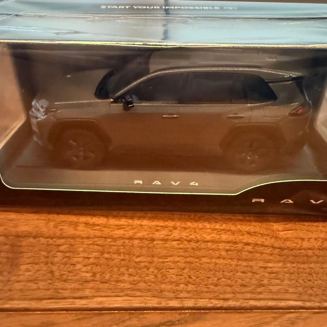【きなこさん専用】トヨタ新型RAV4 /カラーサンプル/ミニカー