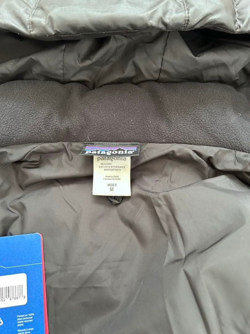 Patagonia ブラック ダウンジャケット フード付き M