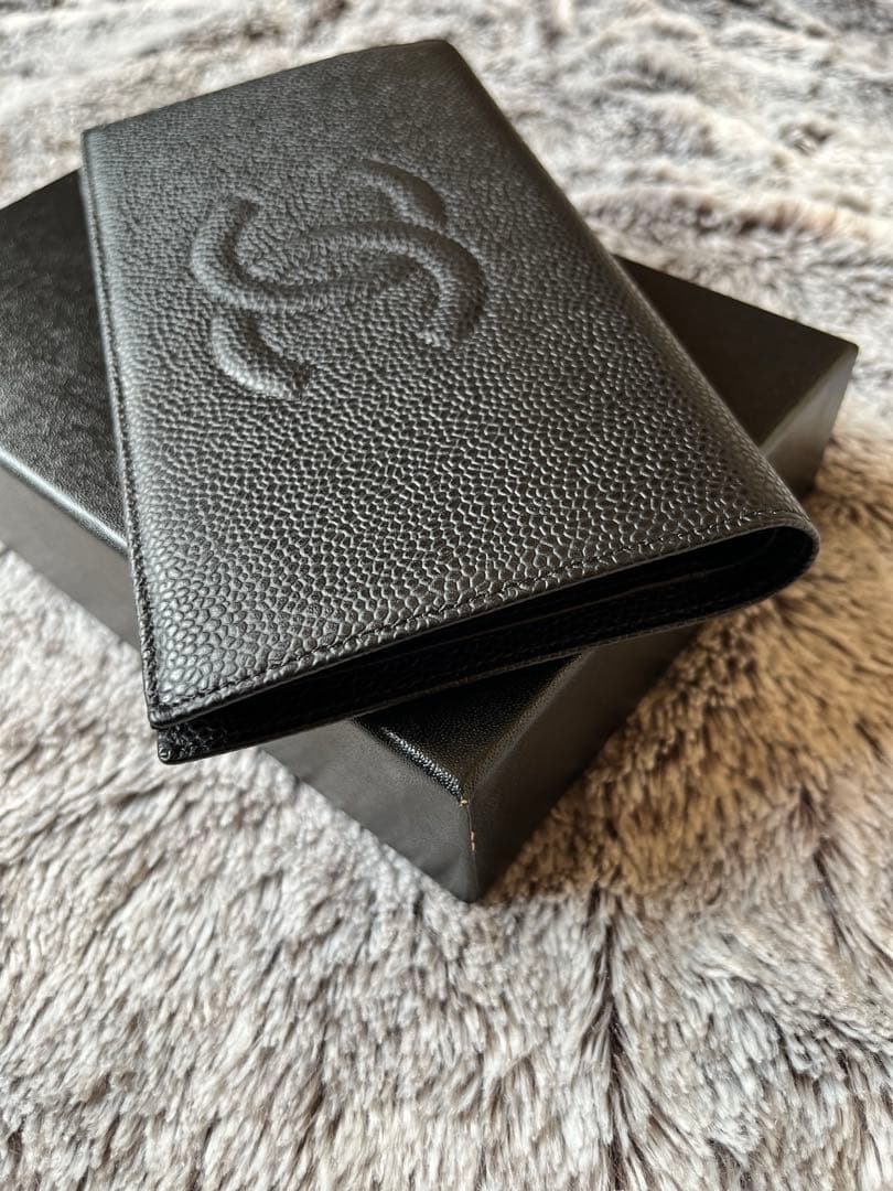 お値下げ/超美品　CHANEL キャビアスキン　長財布　ブラック