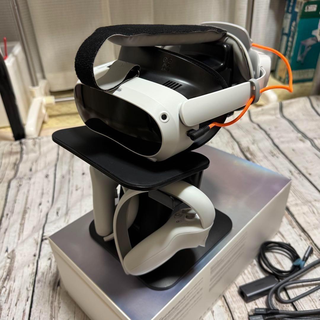 総額８万円以上相当超豪華セット　ピコ4 VRゴーグル 電源増設 キャリーケース