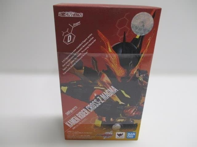 【未開封】SHFiguarts 仮面ライダー クローズマグマ