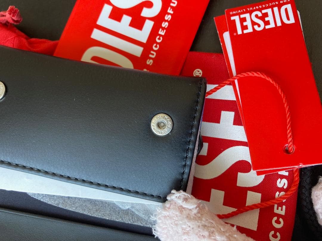 DIESEL 黒 レザー キーケース　新品・未使用