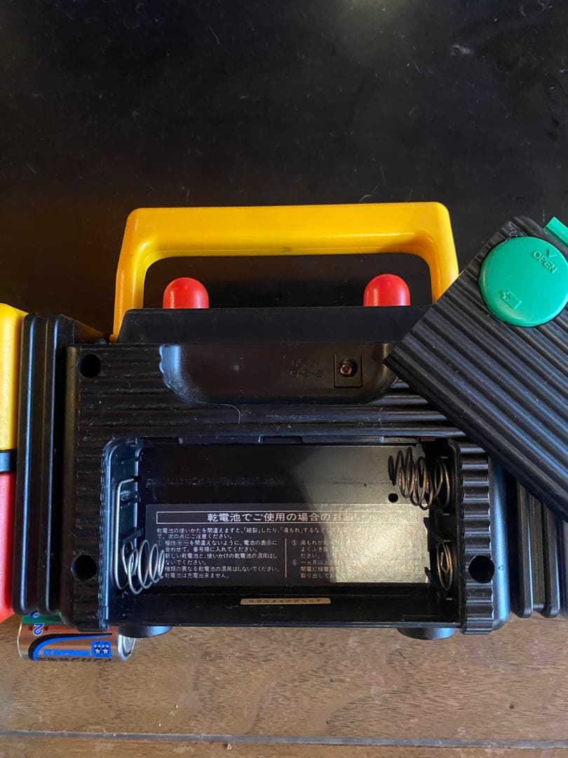 ROBO スピーカー付きカッセットデッキ