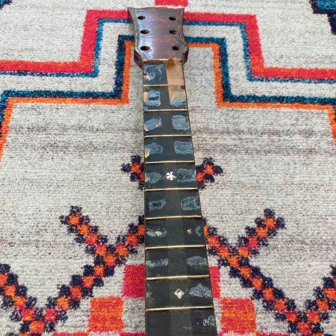 ぺ*ん様 ハンドメイドギター　ウォルナット　ジャンク