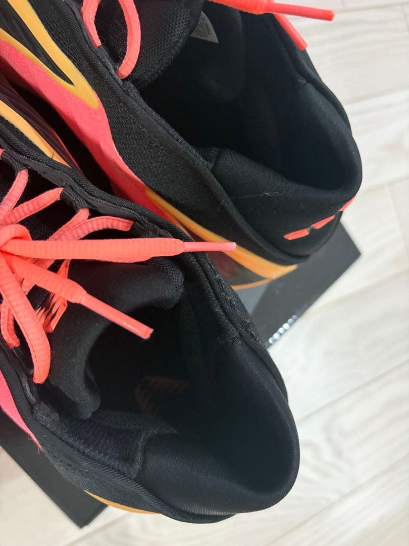 シューズ(男性用) adidas AE2