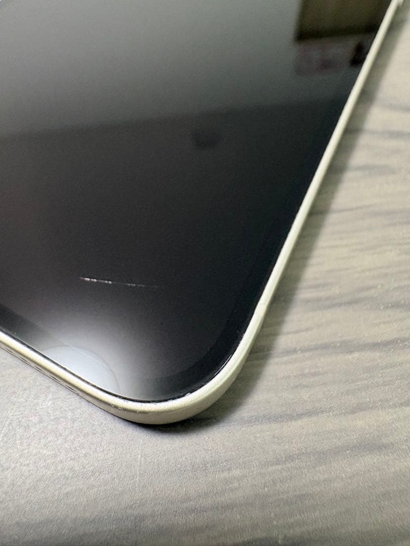 Apple iPhone 14 plusホワイト 本体 82%