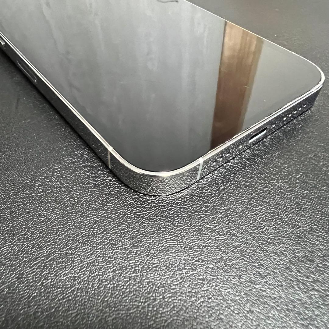 iPhone 13pro 256GB SIMフリー シルバー 本体のみ