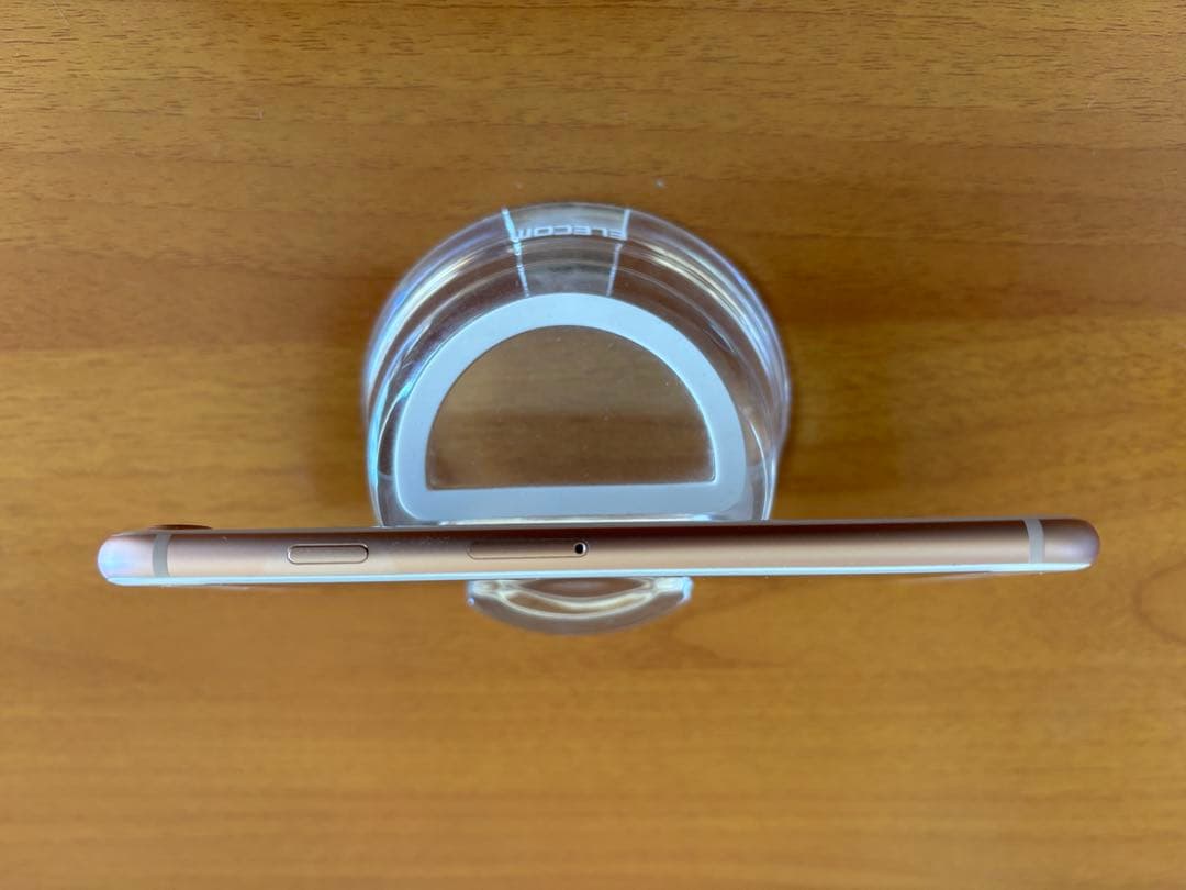 iPhone 8 Gold バッテリー100% 超美品