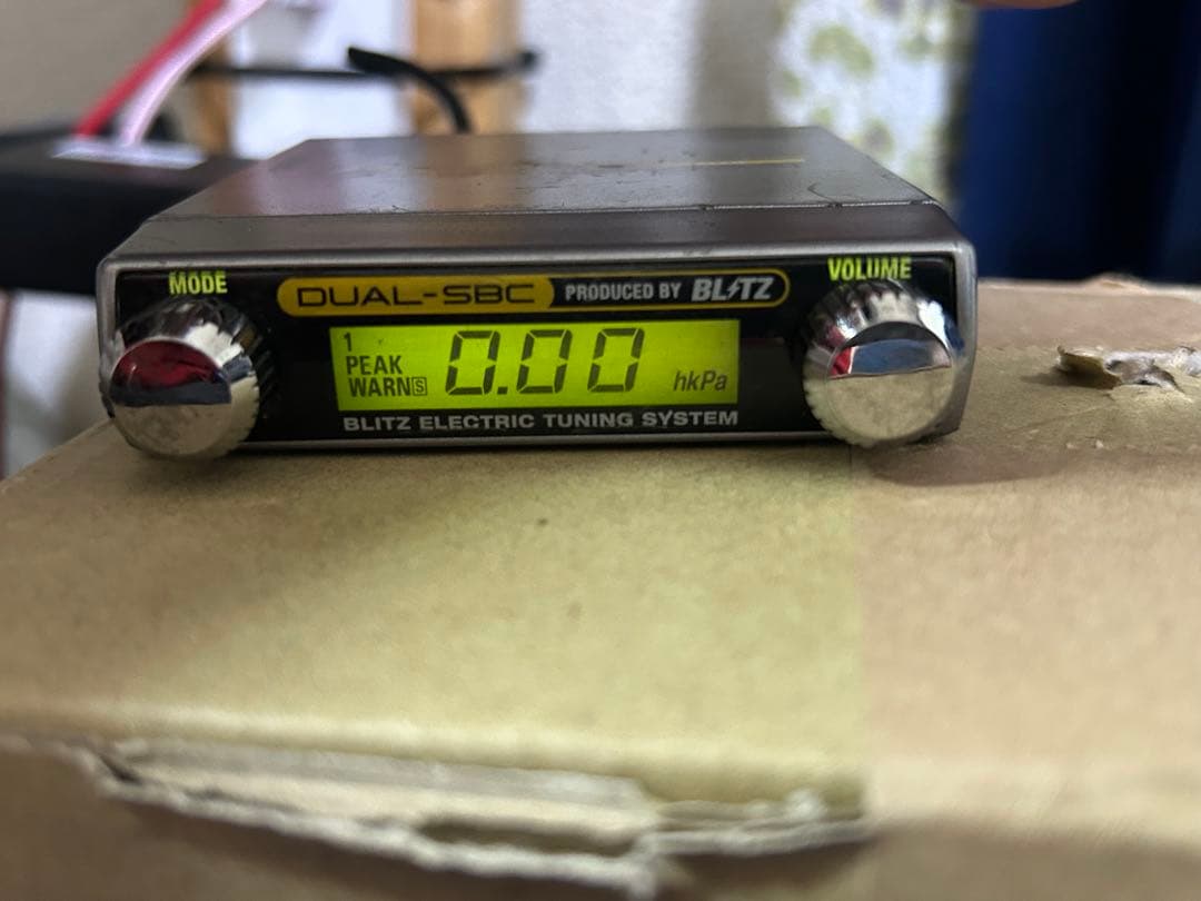 ブリッツ　ブーストコントローラー