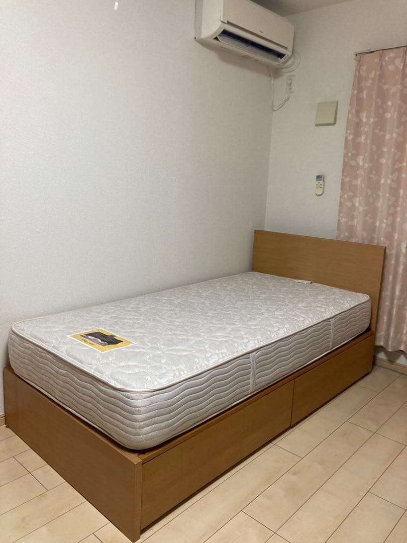 ベッドフレーム　7月17日まで