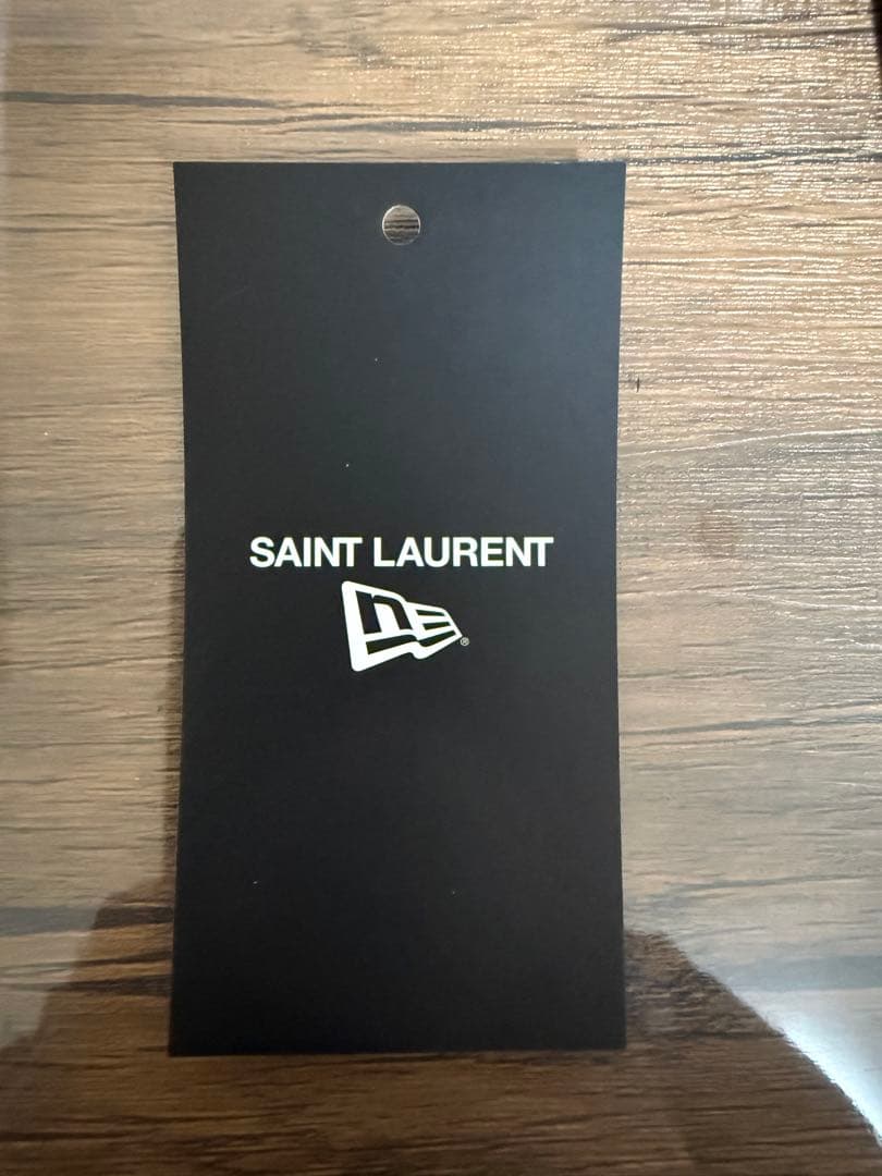 あ*様 SAINT LAURENT × NEW ERA コラボ キャップ 正規品