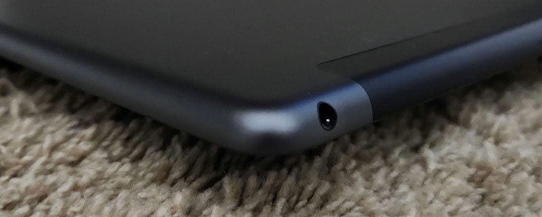 r*2様 AppleiPad第7世代