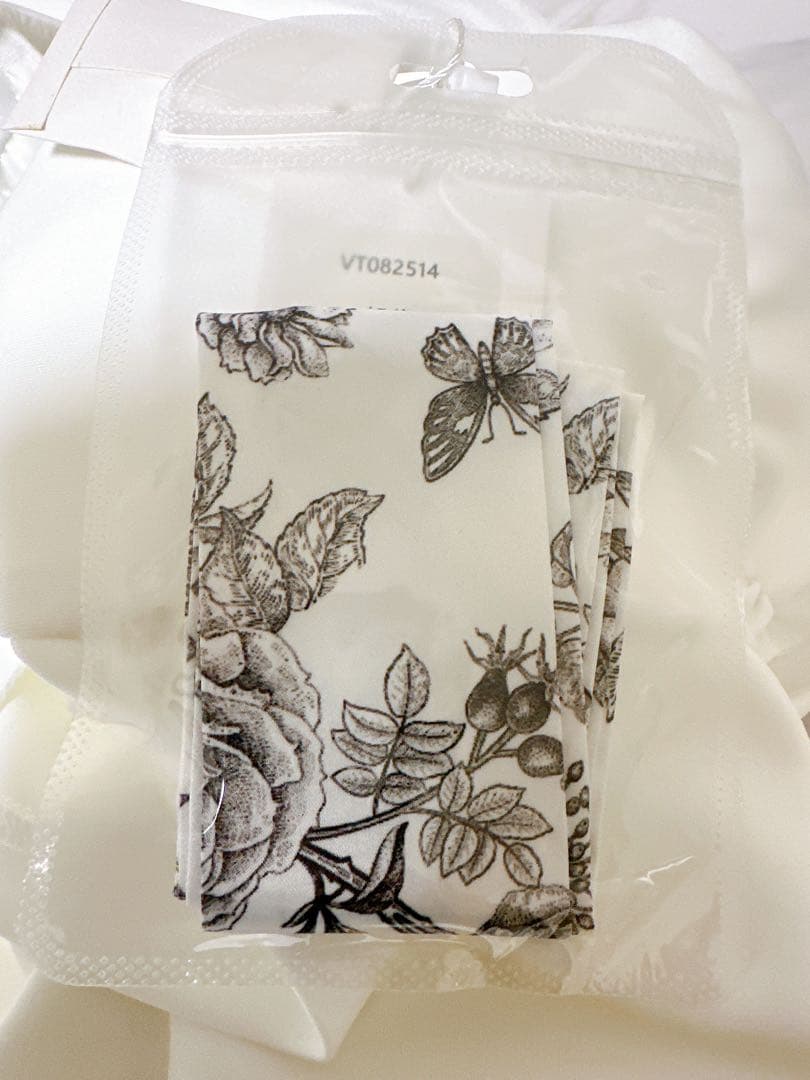 Veautt ホルターネック　ドレス