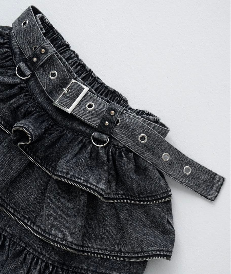 lazyslay ジッパーフリルスカート サブカル地雷