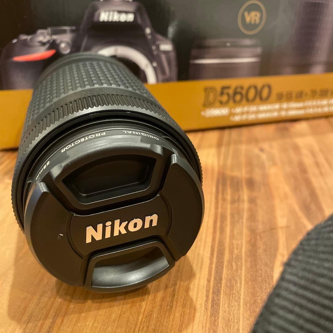 Nikon D5600 ダブルズームキット