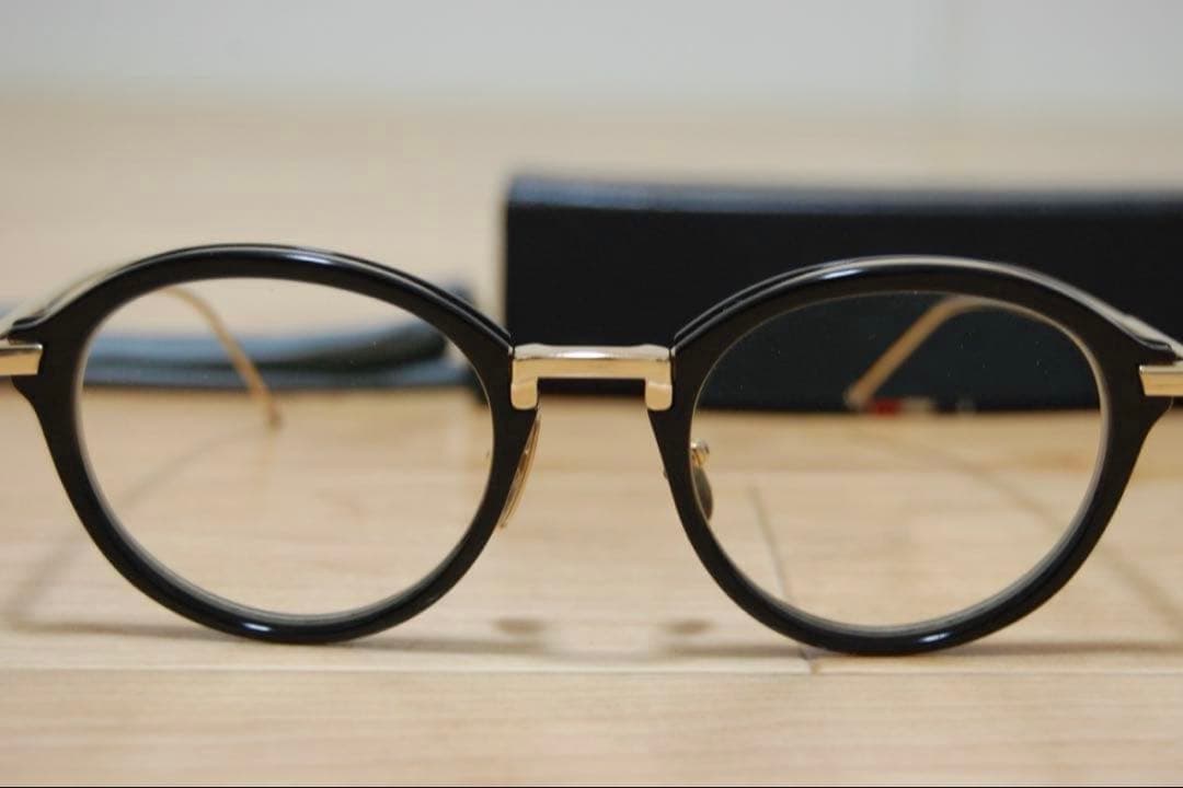 【国内正規品】THOM BROWNE TB-011 ゴールド