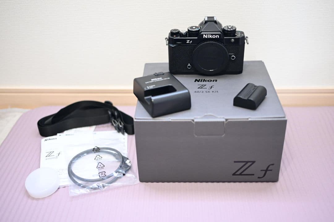 Nikon Z f ボディブラック【シャッター数約3万／おまけ多】