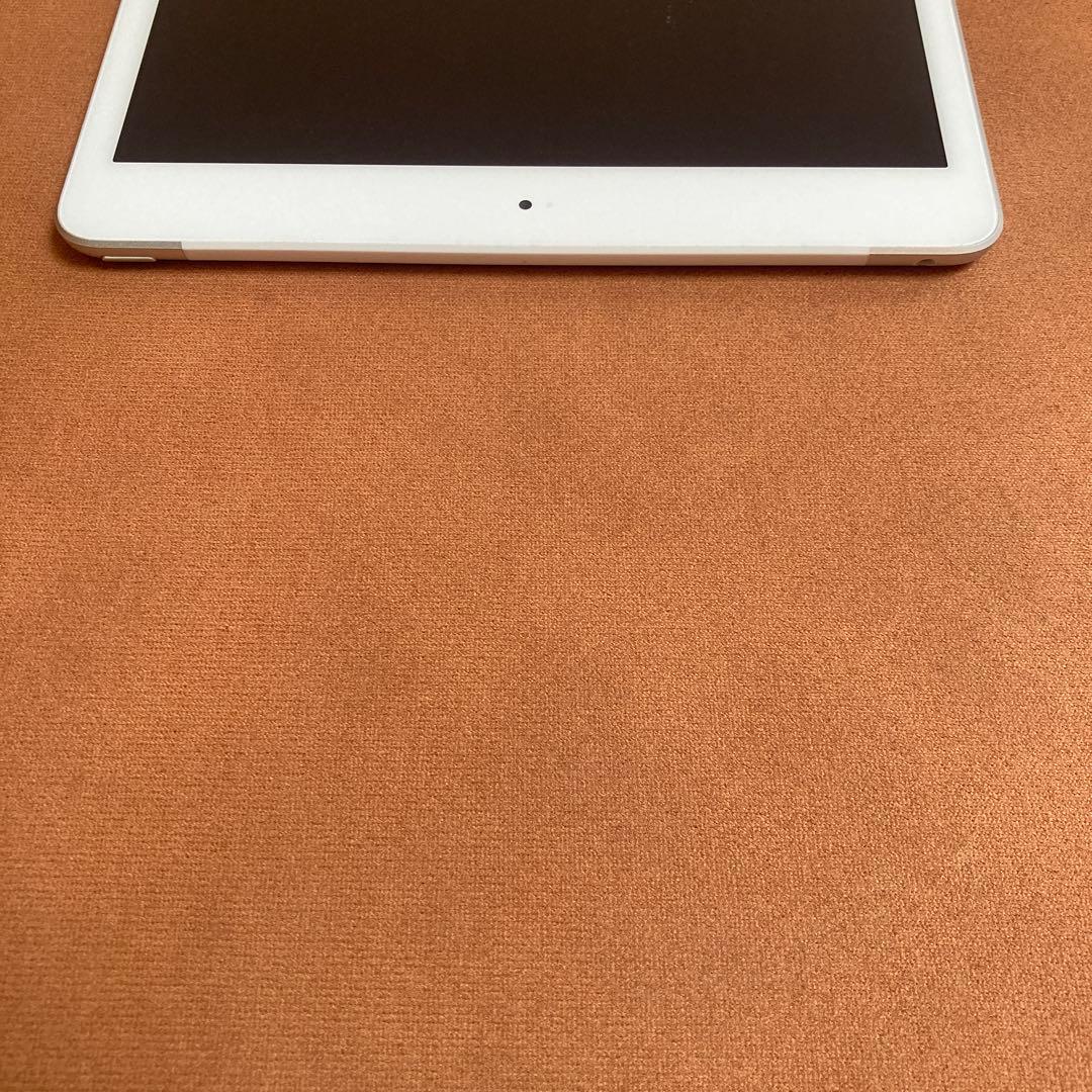 564【早い者勝ち】iPad8 第8世代 32GB SIMフリー☆