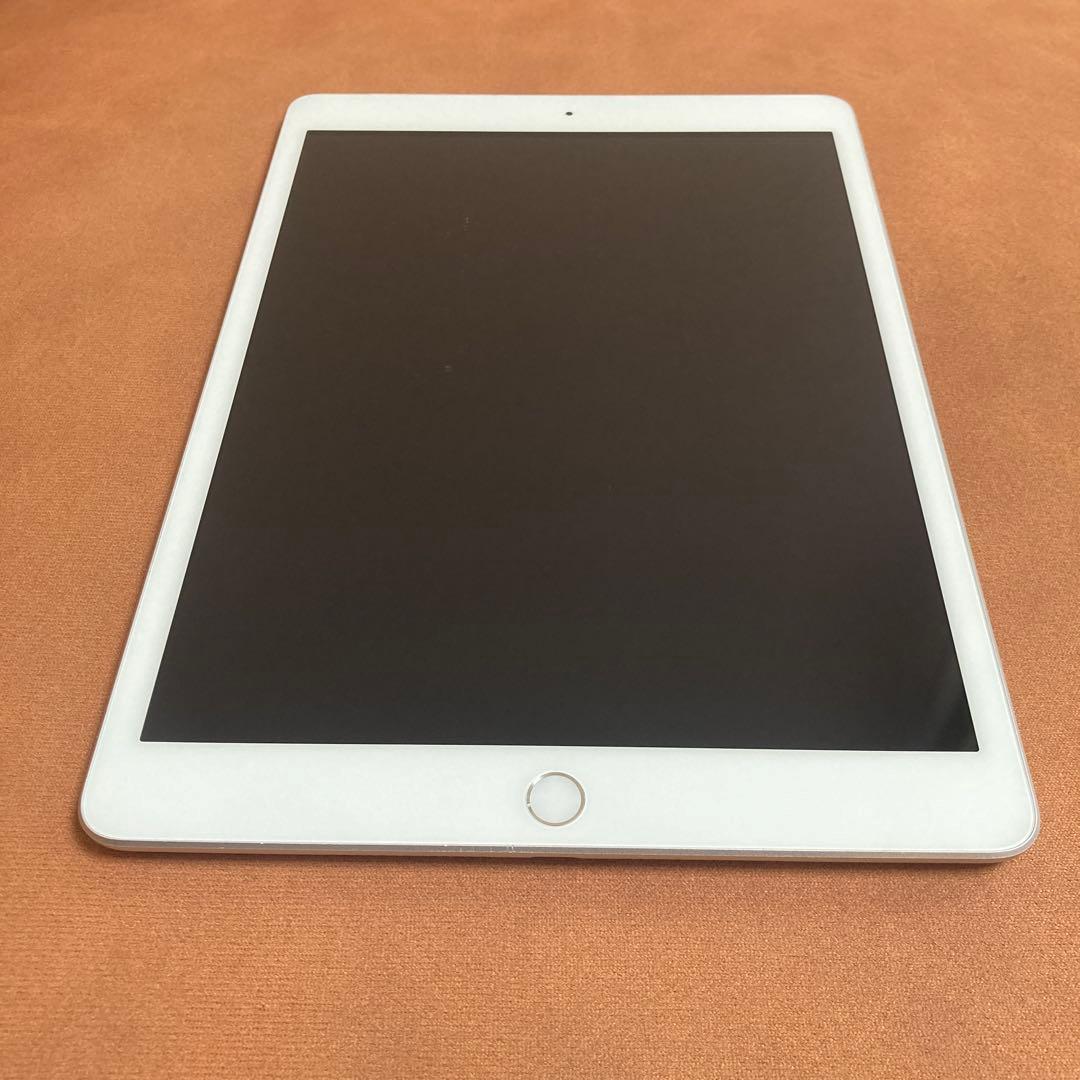 564【早い者勝ち】iPad8 第8世代 32GB SIMフリー☆