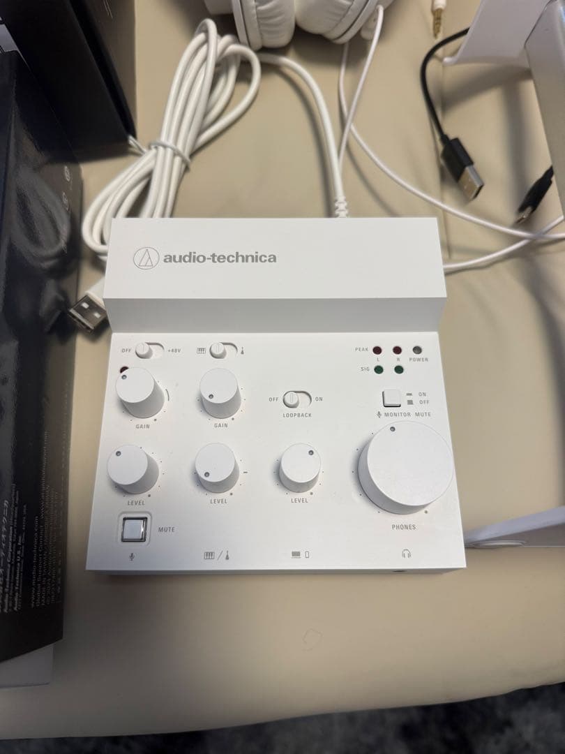 ATH-M20xBT ワイヤレスヘッドフォン & AT-UMX3