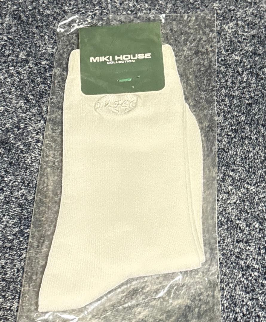 タグ付　ミキハウス コレクション　フォーマルスーツ　130 ソックス付