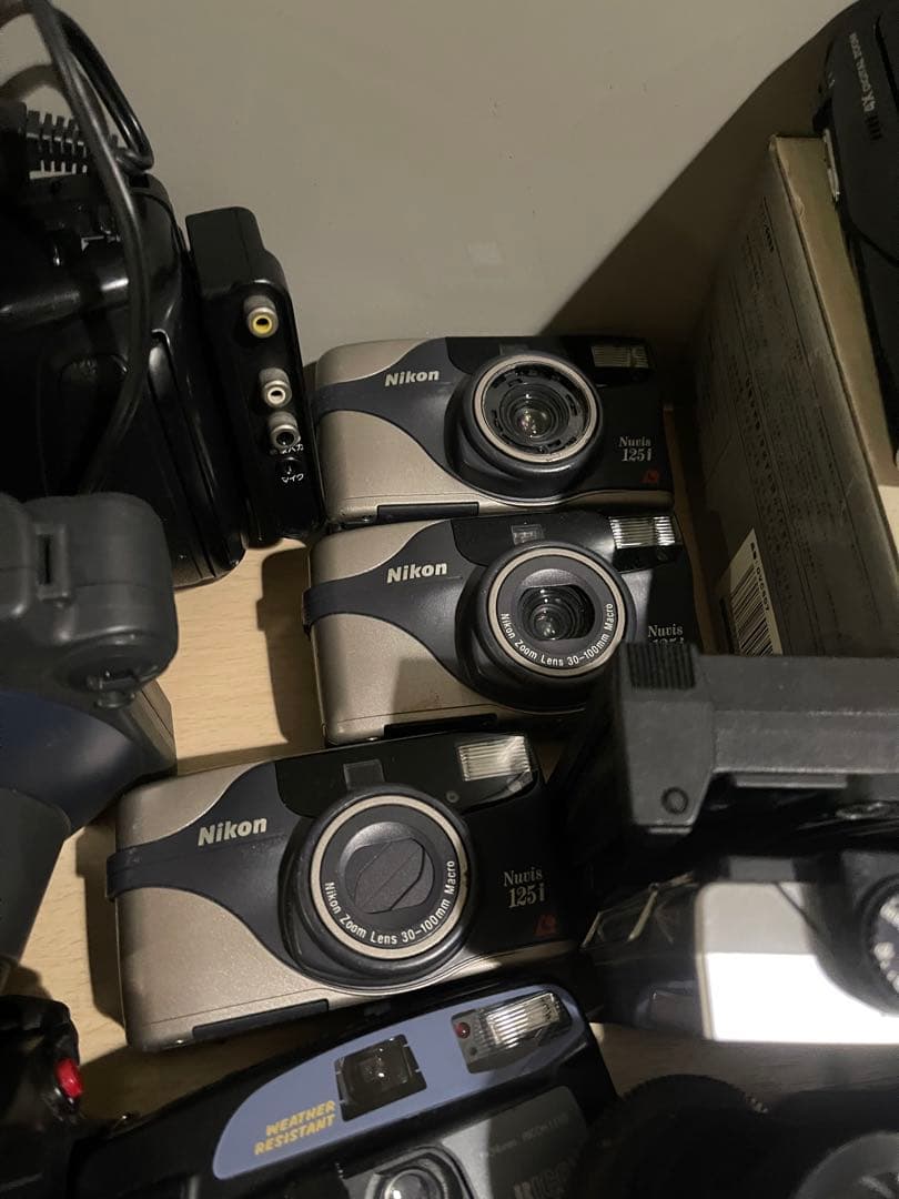 rollei，konica c35，canon ae-1，nikon d80…