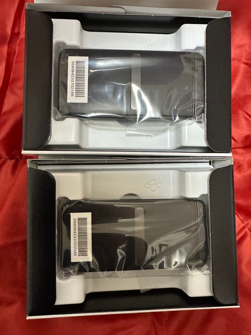 kooさん専用販売済み KYF39ブラック 携帯電話本体 2個