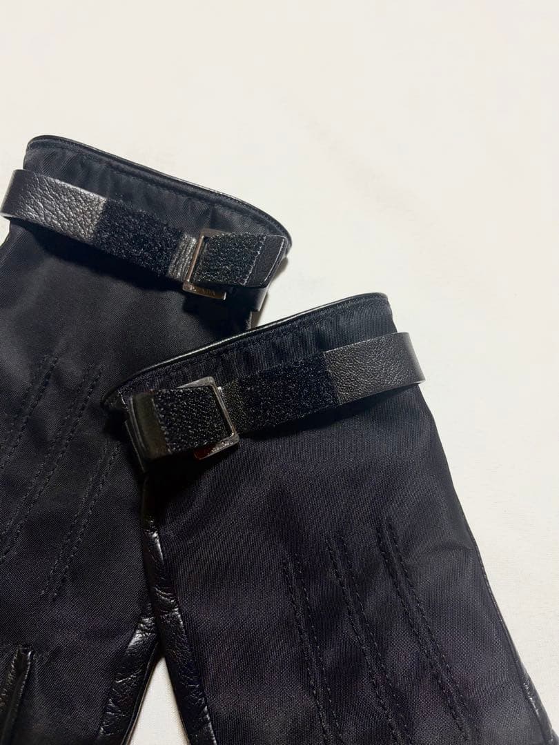 プラダ レザーナイロングローブ ブラック サイズ7.5