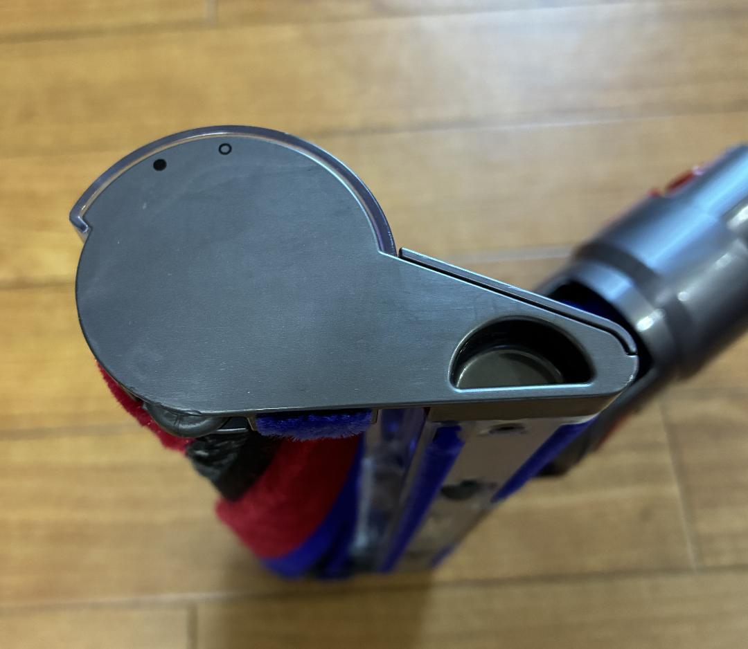 【美品】ダイソン V8 slim ソフトローラーヘッド 354531-33