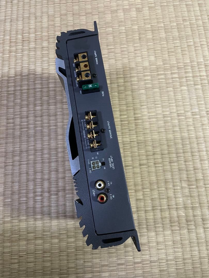 ALPINE MRV-T303 2チャンネルアンプ