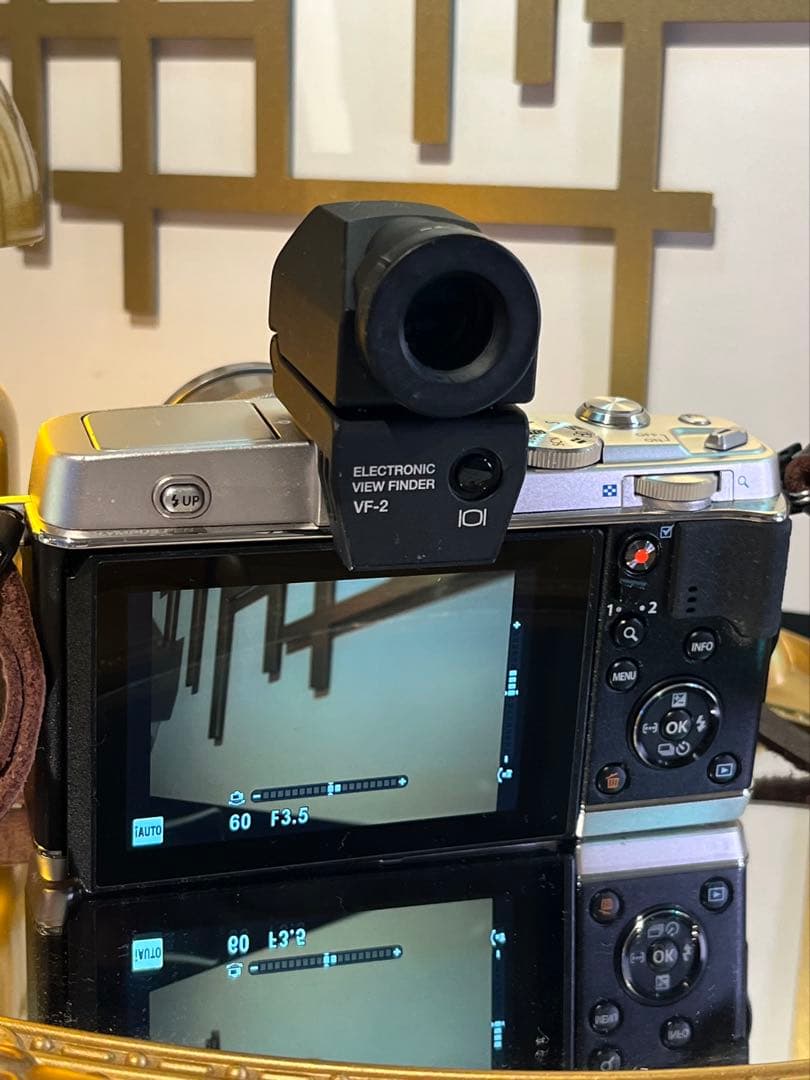 295回 ? 美品 OLYMPUS E-P5 VF-2 14-42mm II R