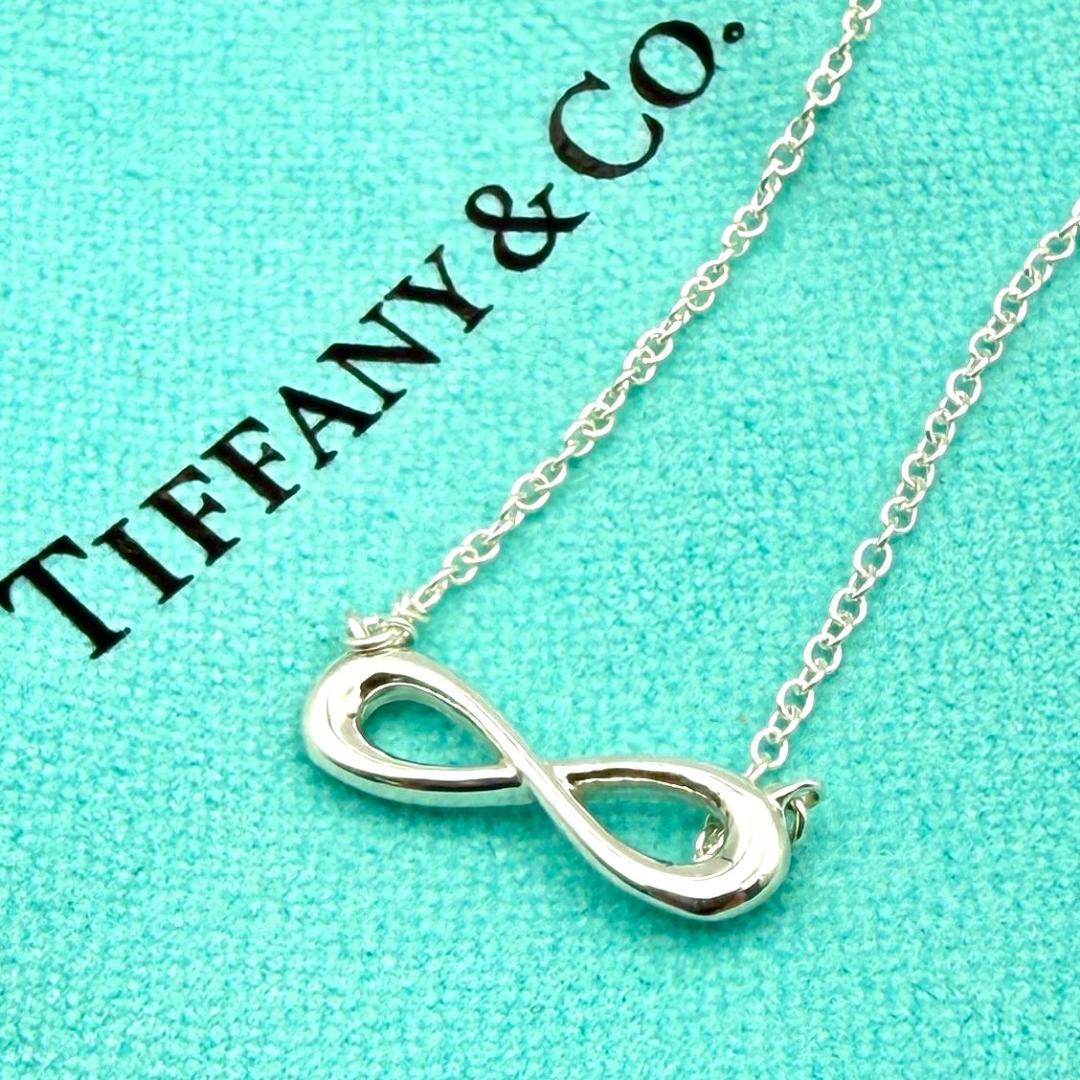 TIFFANY　インフィニティ　ペンダント　シルバーネックレス　Ag925