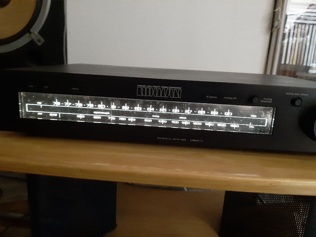 Luxman T-4FM/AMラジオ受信機チューナー